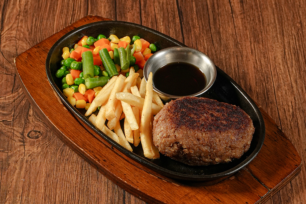 肉の旨みを堪能できる鉄板メニュー