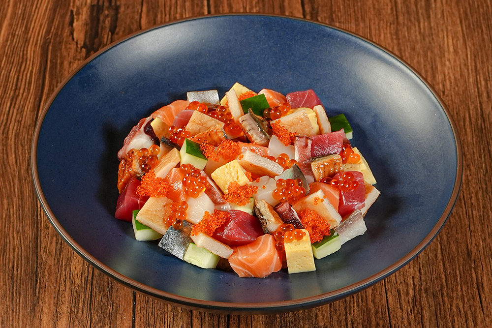 Colorful Bara Chirashi Don and Savory Saba Negishio Yaki Mentaiko Don