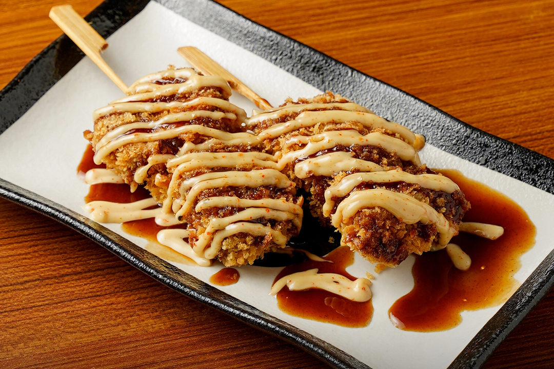 食感を楽しむ まぐろと海老の揚げ物